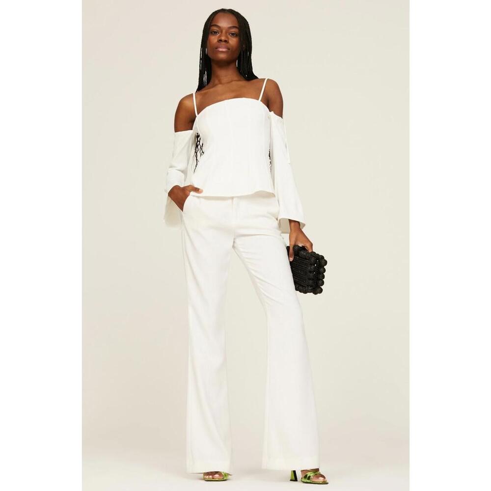 THIRD FORM White Off-The-Shoulder Top Size 8